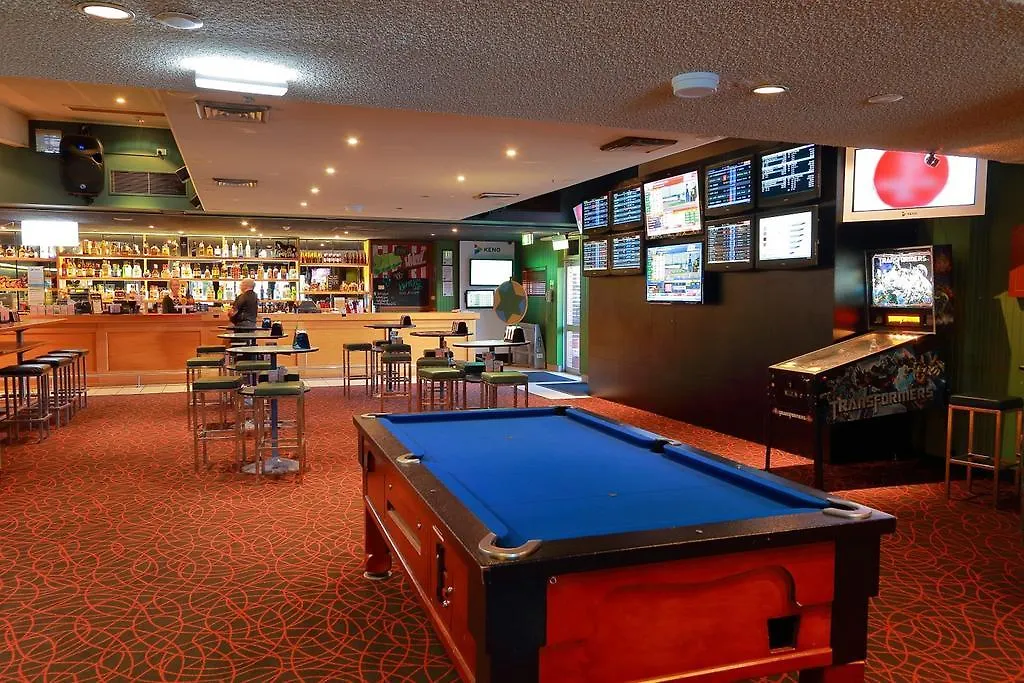 Nightcap At Prince Of Wales Hotel Brisbane