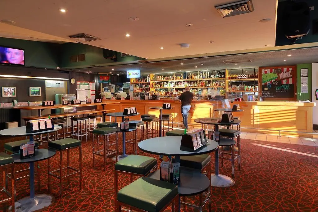 Nightcap At Prince Of Wales Hotel Brisbane